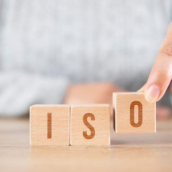 Menjaga Keamanan Digital Perusahaan Selama Ramadan: Mengenal Standar ISO 27001: 2022 dan Manfaatnya 